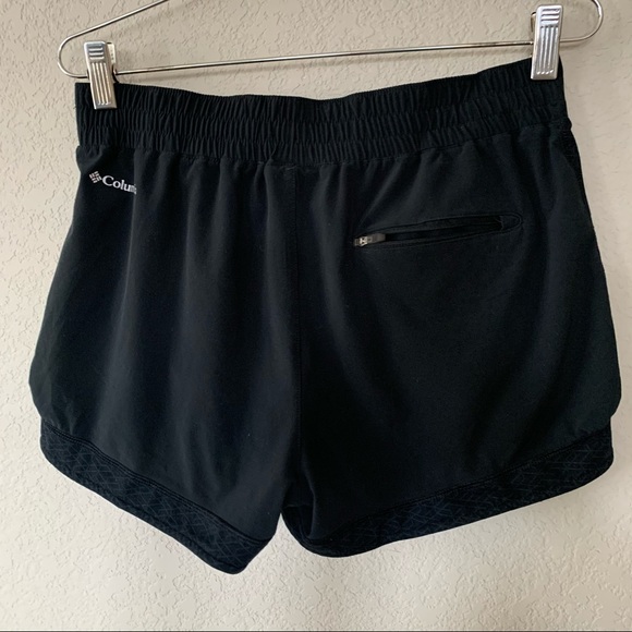 Columbia Reflective Athletic Shorts - Picture 3 of 3